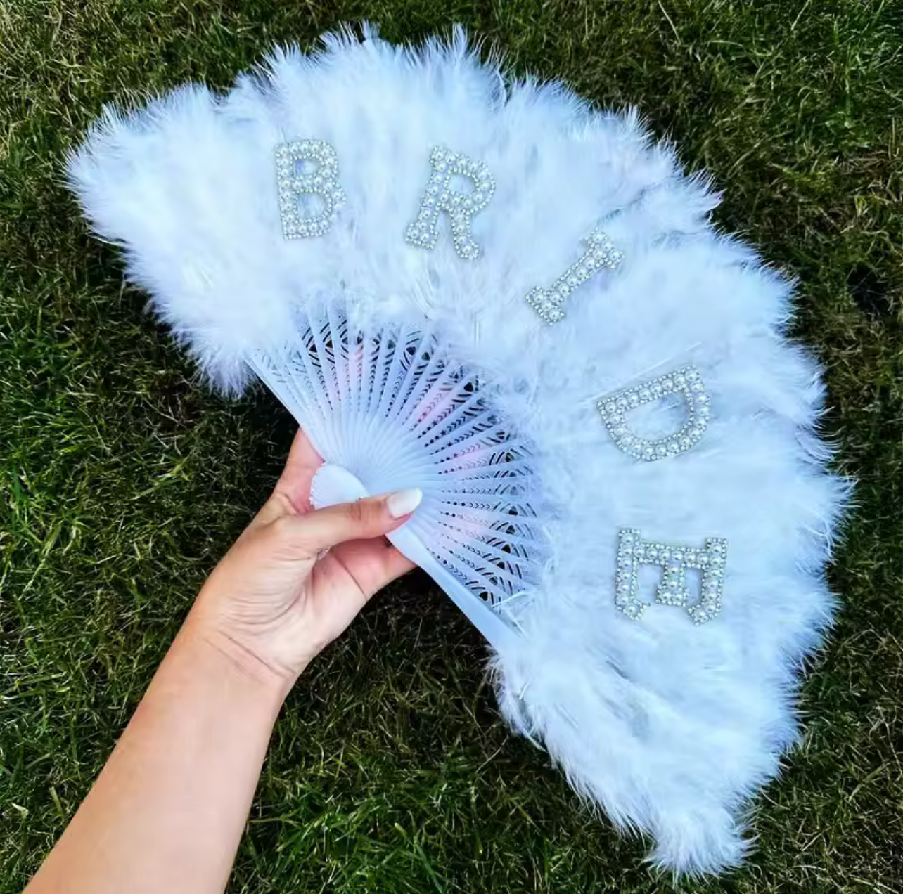 Bride To Be Pearl Feather Fan