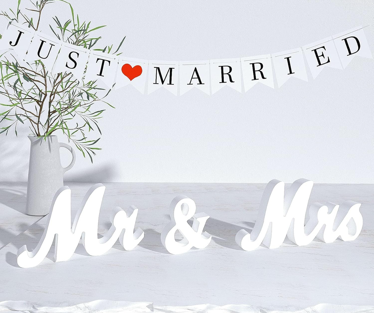 Mr & Mrs Sign