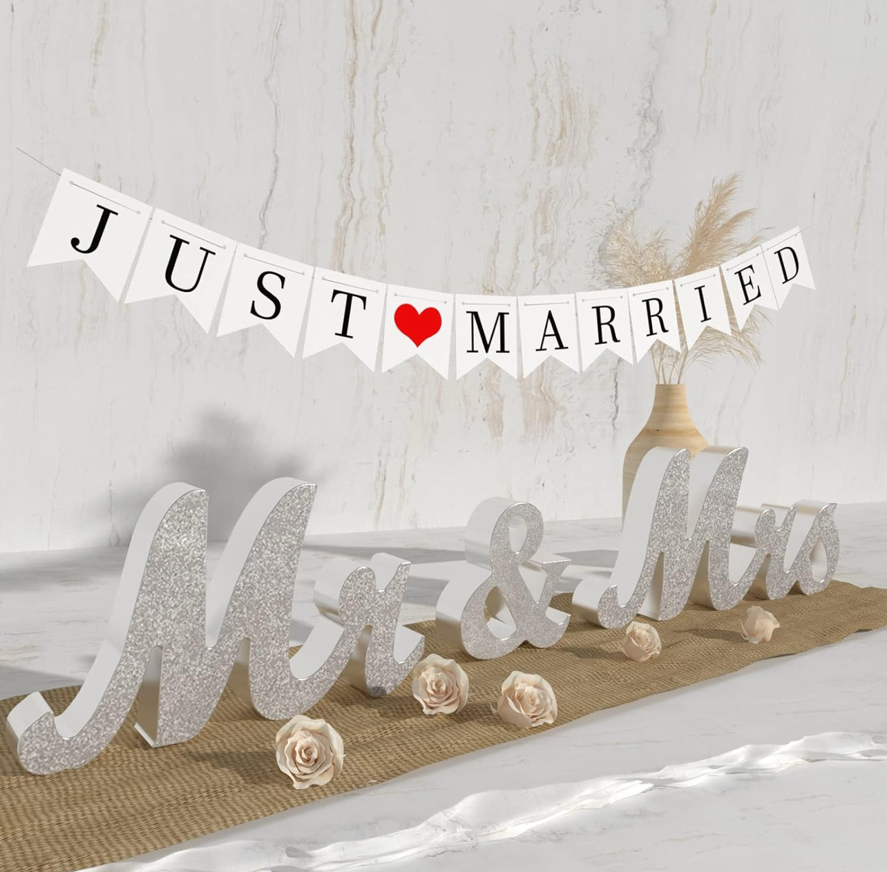 Mr & Mrs Sign