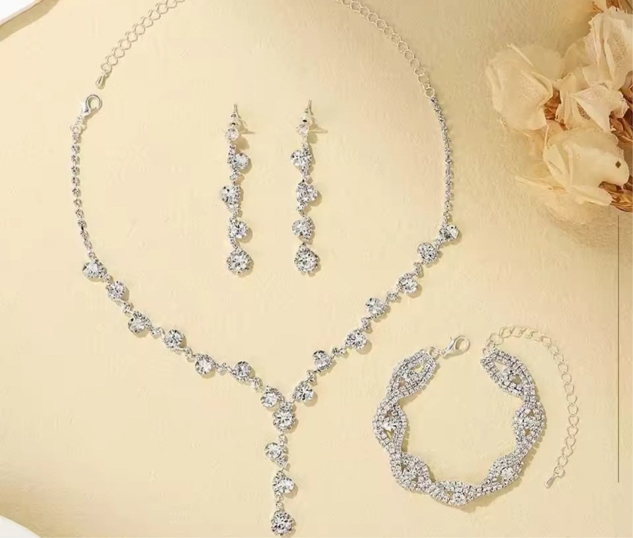 Luminous Treasures Jewelry Set (4pcs)