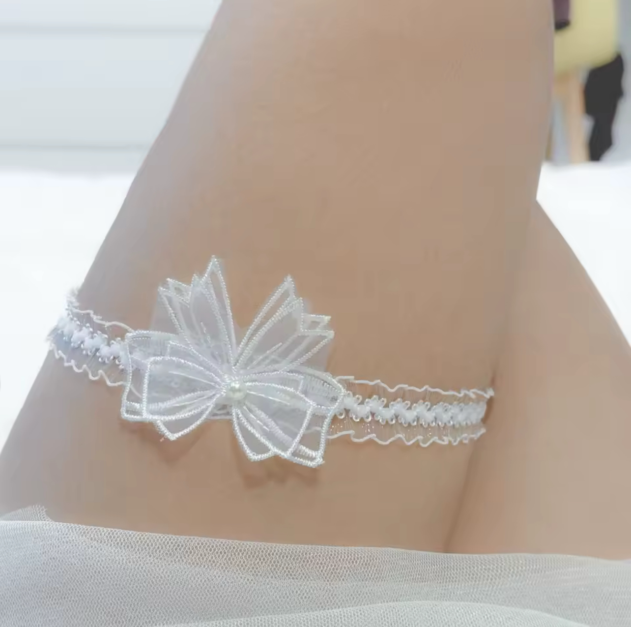 Classic White Butterfly Thigh Leg Garter